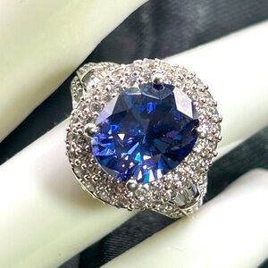 Vintage Princess Di Sterling and Tanzanite Ring